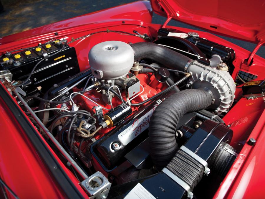 Моторный отсек Ford Thunderbird F-Code Special Supercharged (40) 1957 года  (фото 6 из 40)